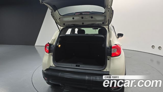 Renault Korea QM3 2015 — photo 20