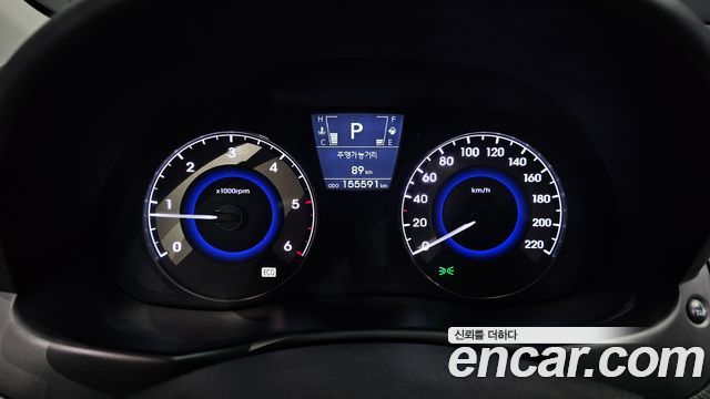 Hyundai Accent 2012 — photo 11