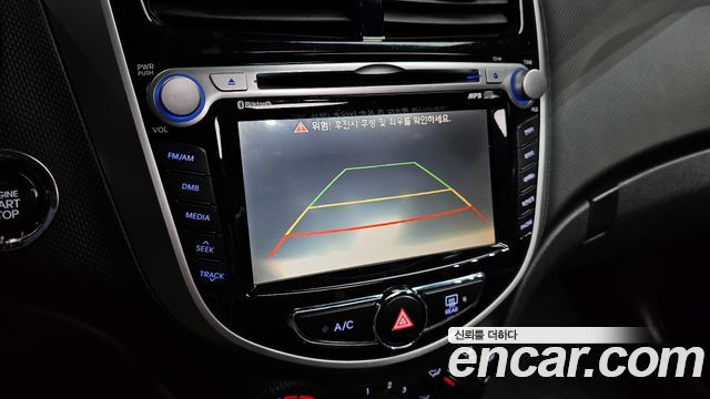 Hyundai Accent 2012 — photo 21