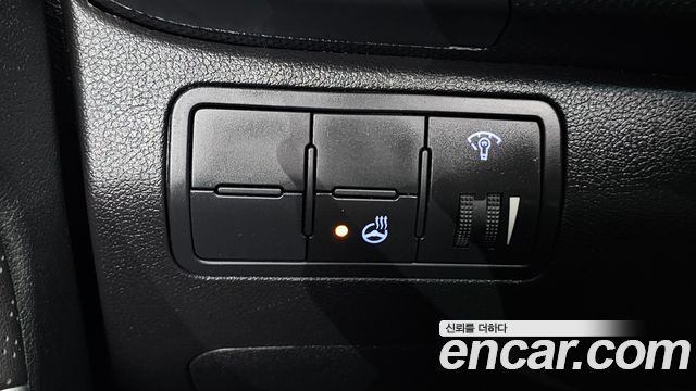 Hyundai Accent 2012 — photo 24