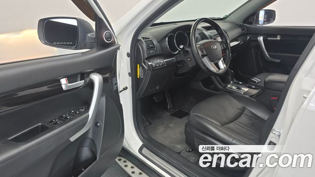 Kia Sorento 2012 — photo 10