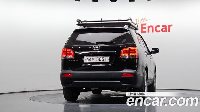 Kia Sorento 2010 — photo 4