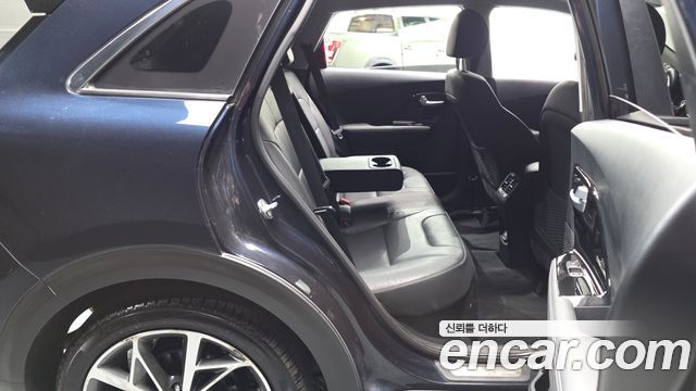 Kia Niro 2020 — photo 11