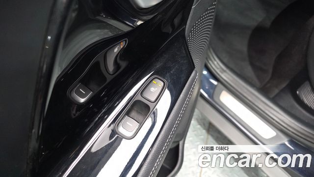 Kia Niro 2020 — photo 19