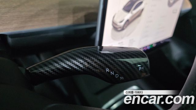 Tesla Model Y 2022 — photo 12