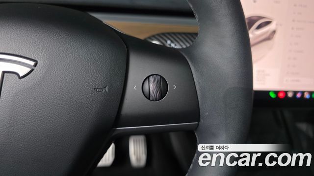 Tesla Model Y 2022 — photo 29