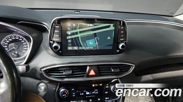 Hyundai Santafe 2020 — photo 19