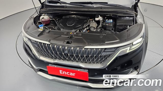 Kia Canival 2023 — photo 6