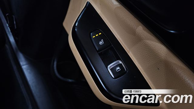 Kia Canival 2023 — photo 23