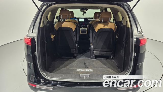 Kia Canival 2023 — photo 26