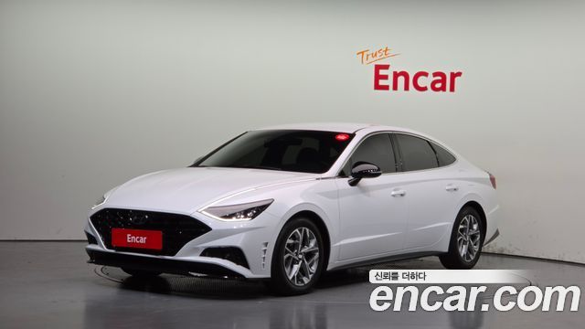 Hyundai Sonata 2023 — photo 1