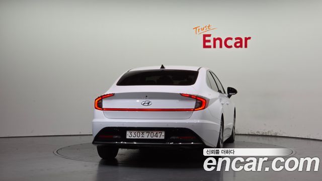 Hyundai Sonata 2023 — photo 4