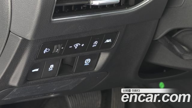 Hyundai Sonata 2023 — photo 25