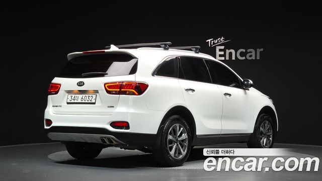 Kia Sorento 2018 — photo 2