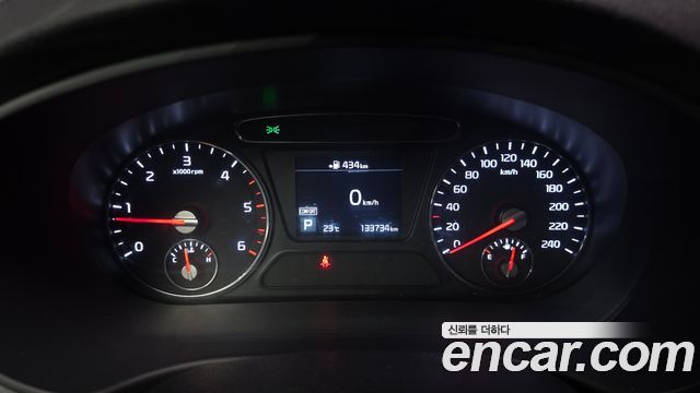 Kia Sorento 2018 — photo 11