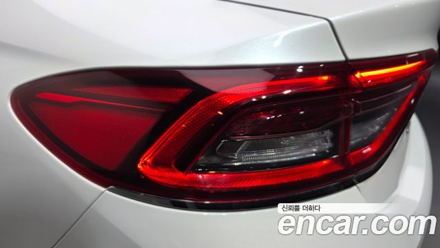 Hyundai Grandeur 2018 — photo 9