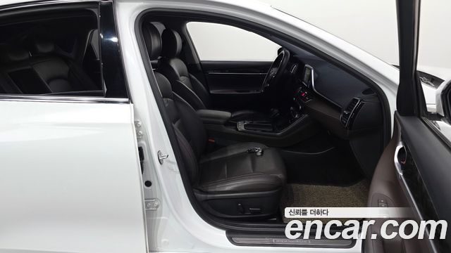 Hyundai Grandeur 2018 — photo 16