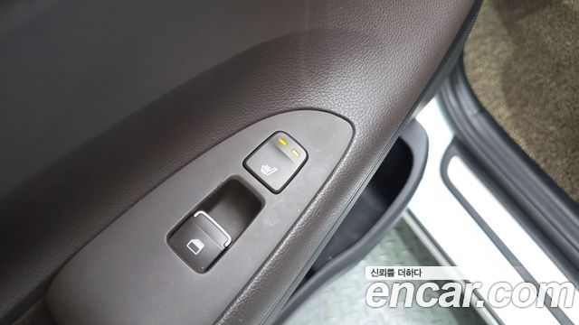Hyundai Grandeur 2018 — photo 30