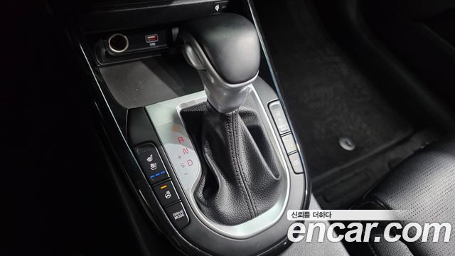 Kia K3 2022 — photo 12