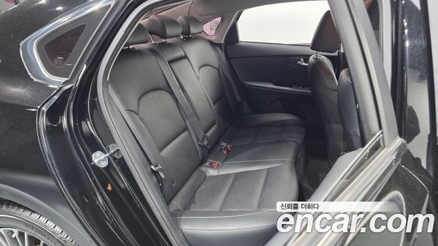 Kia K3 2022 — photo 18