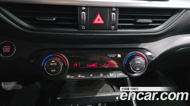 Kia K3 2022 — photo 32