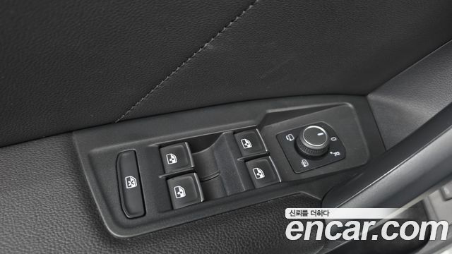 Volkswagen Tiguan 2022 — photo 26