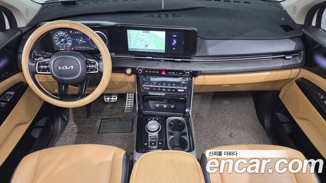 Kia Canival 2023 — photo 10