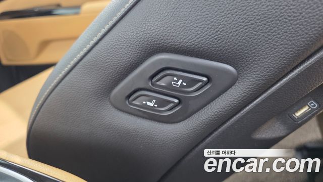 Kia Canival 2023 — photo 28