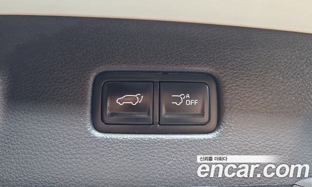 Kia Canival 2023 — photo 29