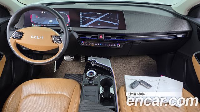 Kia EV6 2023 — photo 10