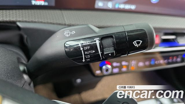 Kia EV6 2023 — photo 28