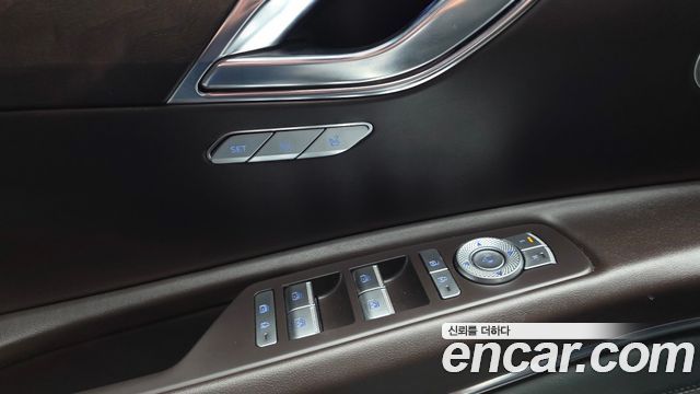 Genesis GV80 2022 — photo 29