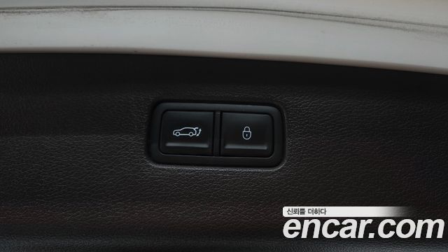 Genesis GV80 2022 — photo 32