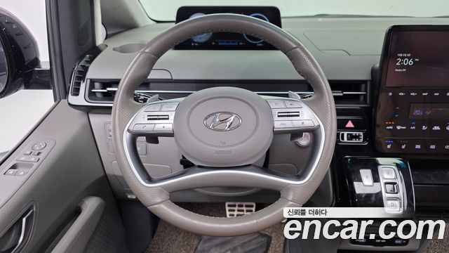 Hyundai Staria 2022 — photo 19