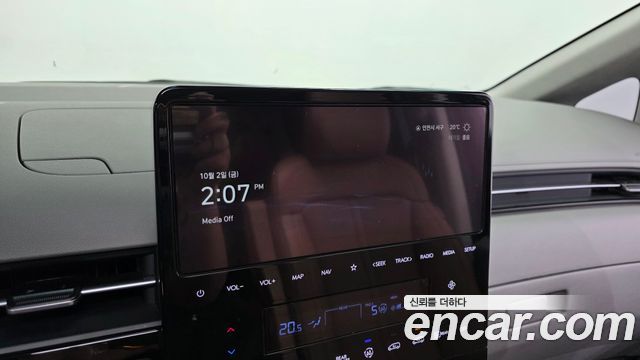 Hyundai Staria 2022 — photo 27