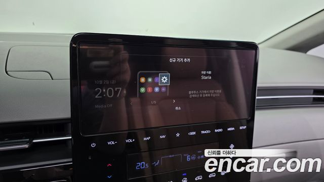Hyundai Staria 2022 — photo 28