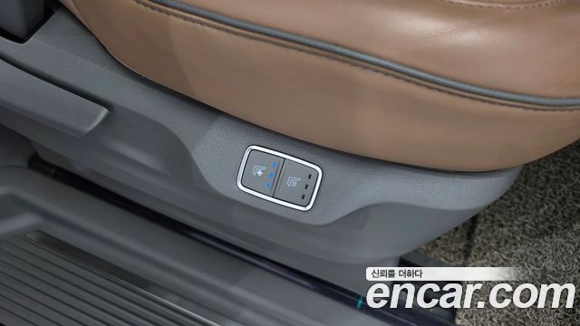 Hyundai Staria 2022 — photo 30