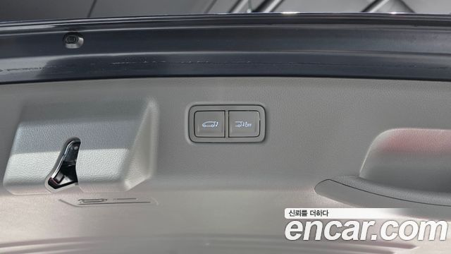 Hyundai Staria 2022 — photo 34