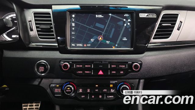Kia Niro 2017 — photo 20