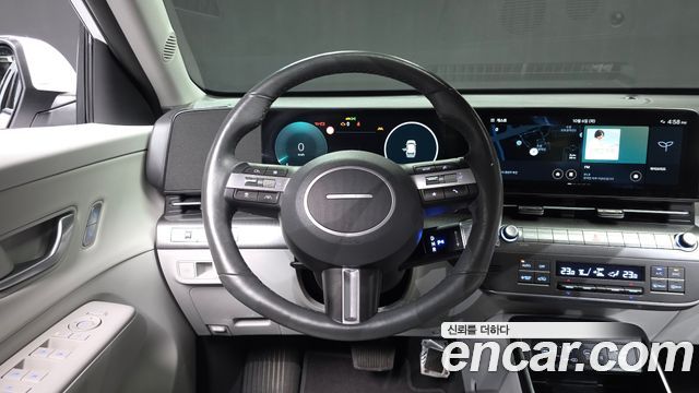 Hyundai Kona 2023 — photo 19