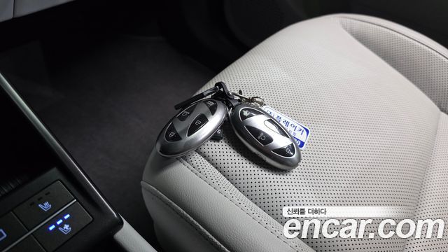 Hyundai Kona 2023 — photo 24