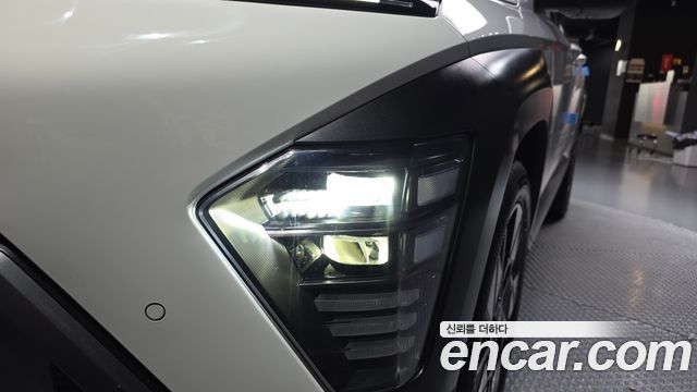 Hyundai Kona 2023 — photo 8