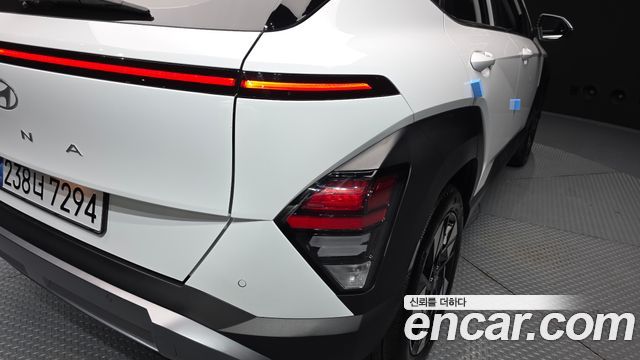 Hyundai Kona 2023 — photo 9