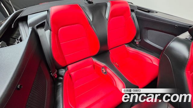 Ford Mustang 2022 — photo 17
