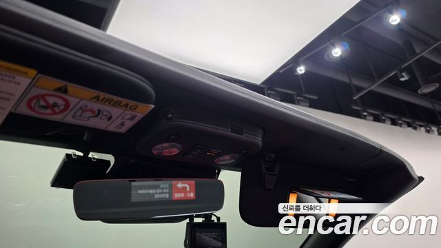 Ford Mustang 2022 — photo 25