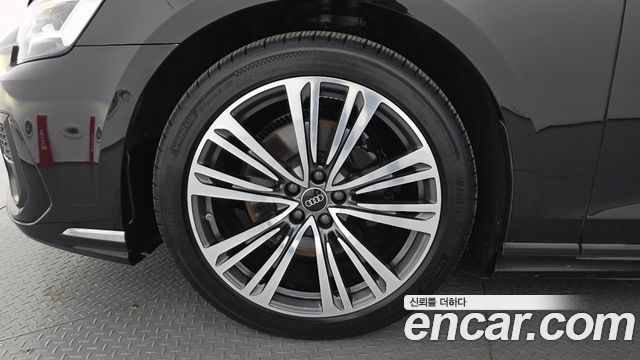 Audi A8 2023 — photo 5