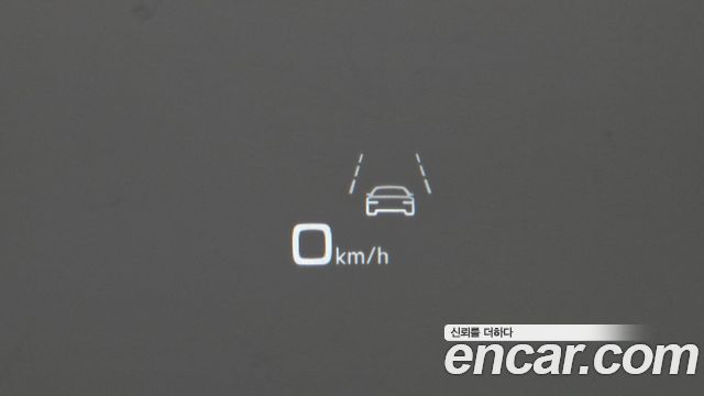 Audi A8 2023 — photo 25