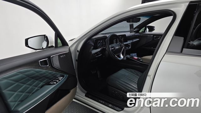 Kia K8 2023 — photo 13