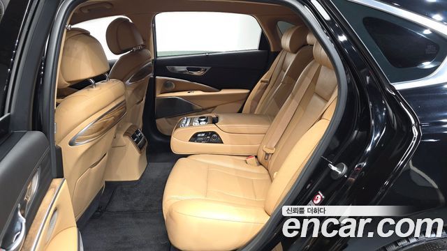 Kia K9 2022 — photo 17