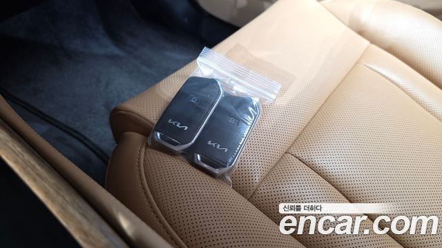Kia K9 2022 — photo 21